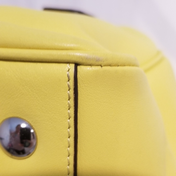 Coach Legacy Haley in Yellow leather - Picture 11 of 14